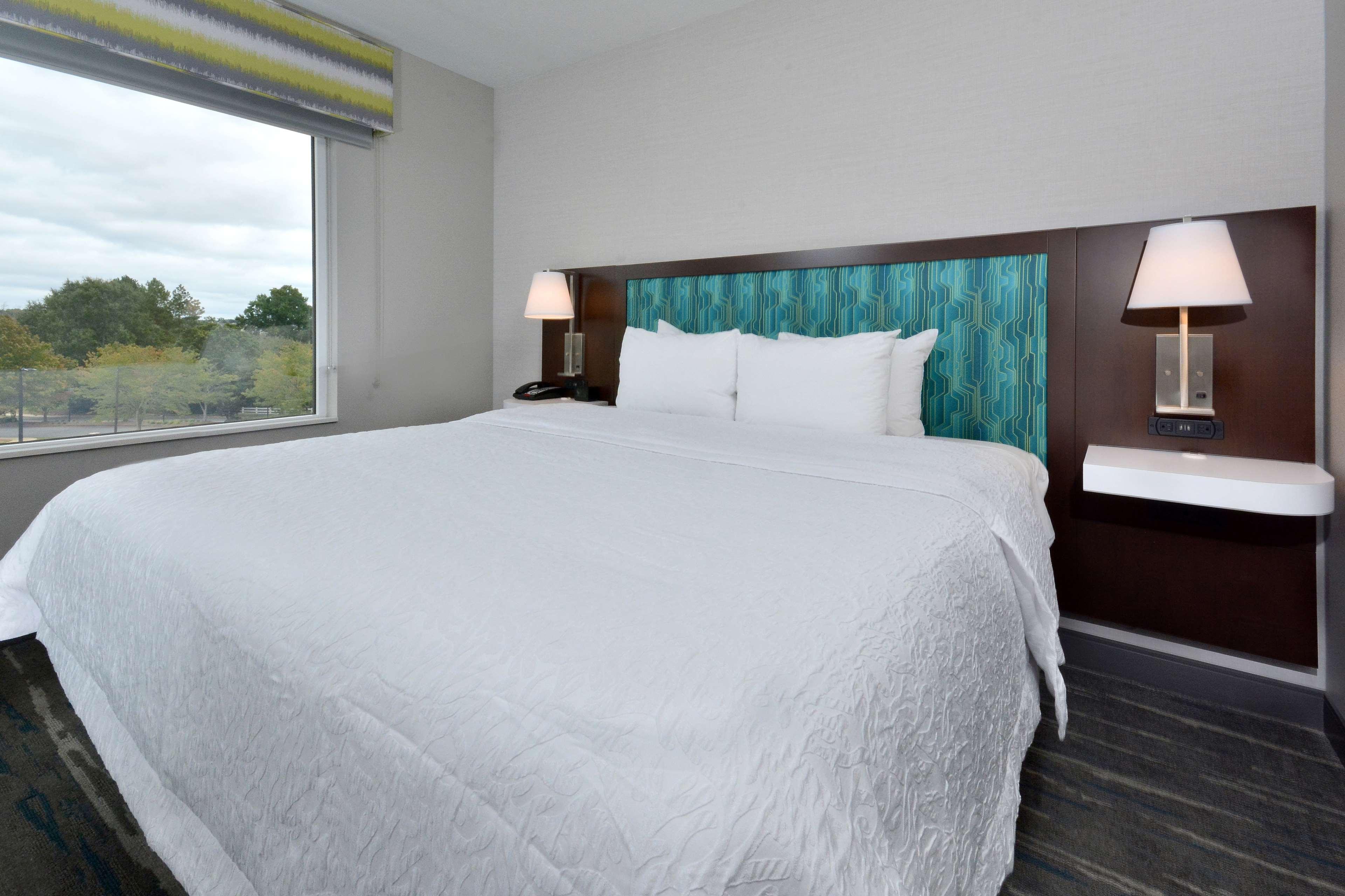 Hampton Inn & Suites Charlotte North I 485 Exteriör bild
