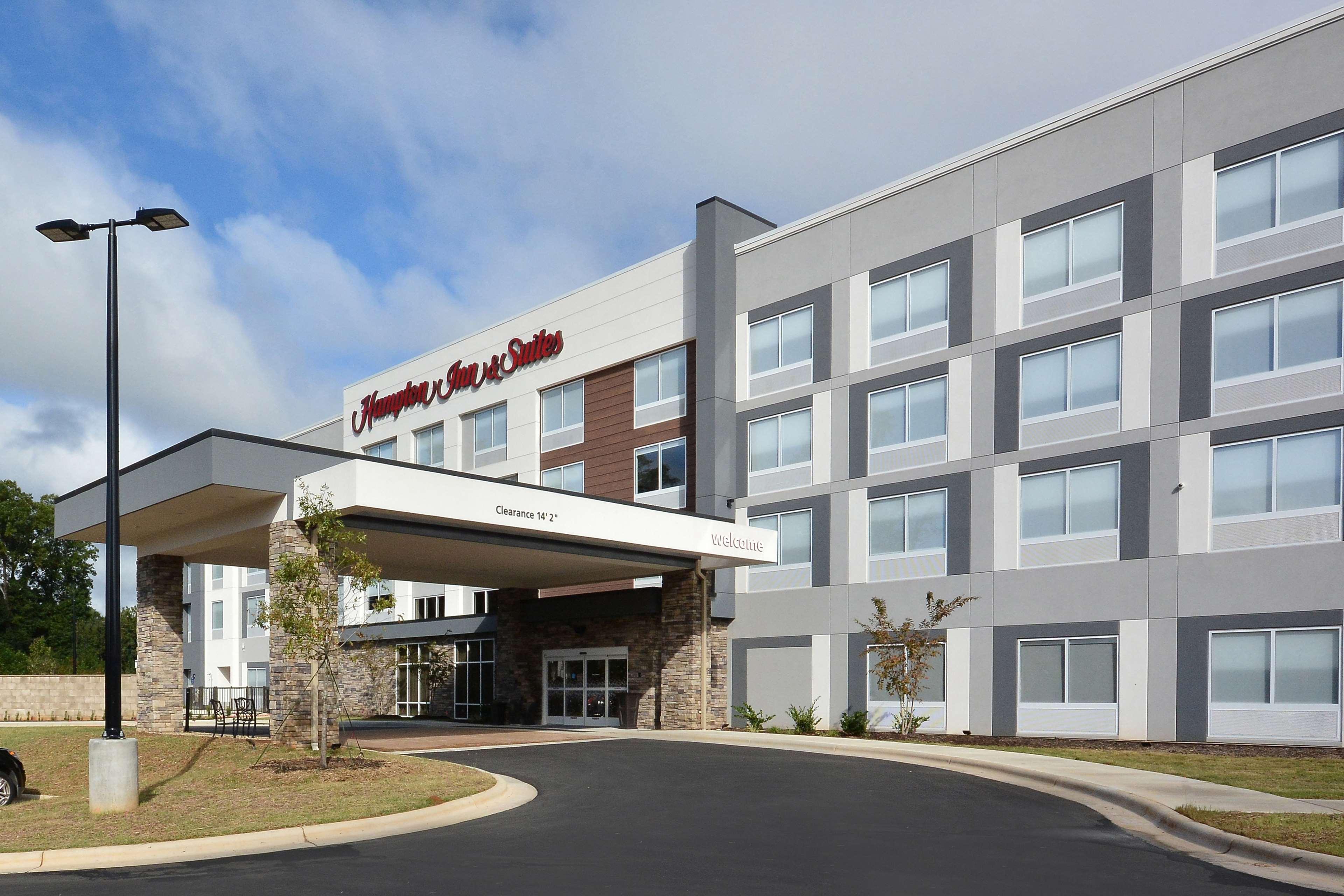 Hampton Inn & Suites Charlotte North I 485 Exteriör bild