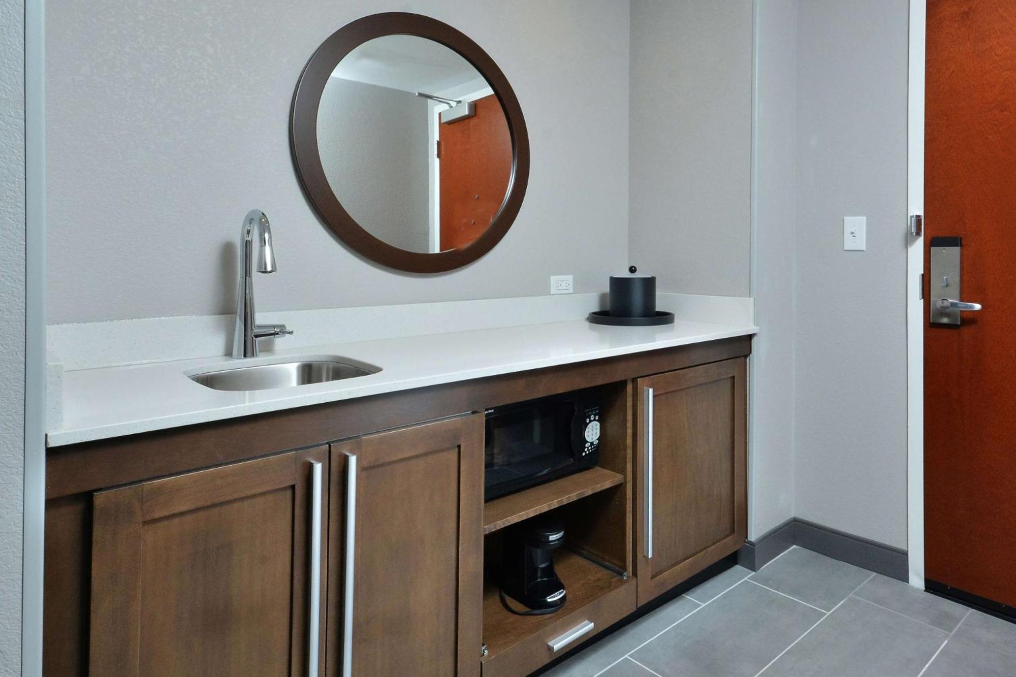 Hampton Inn & Suites Charlotte North I 485 Exteriör bild