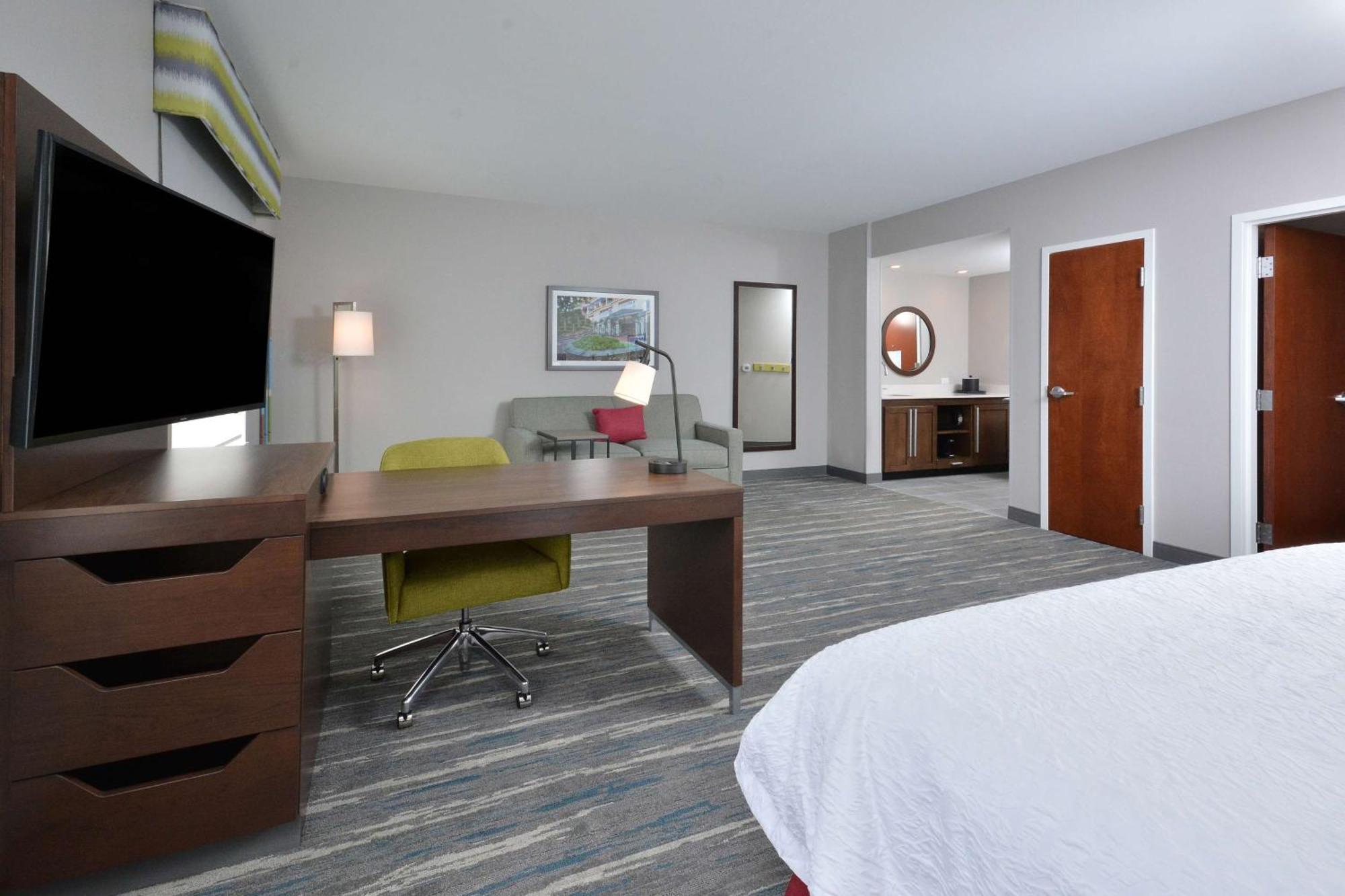Hampton Inn & Suites Charlotte North I 485 Exteriör bild