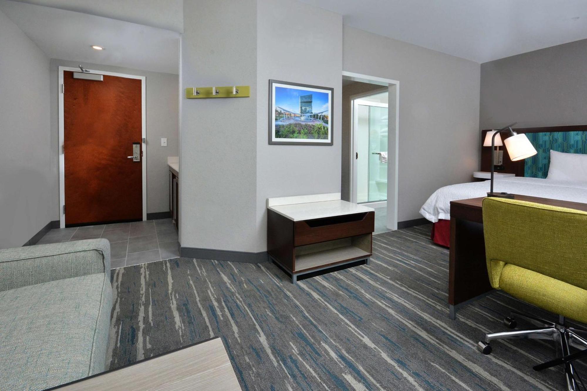 Hampton Inn & Suites Charlotte North I 485 Exteriör bild