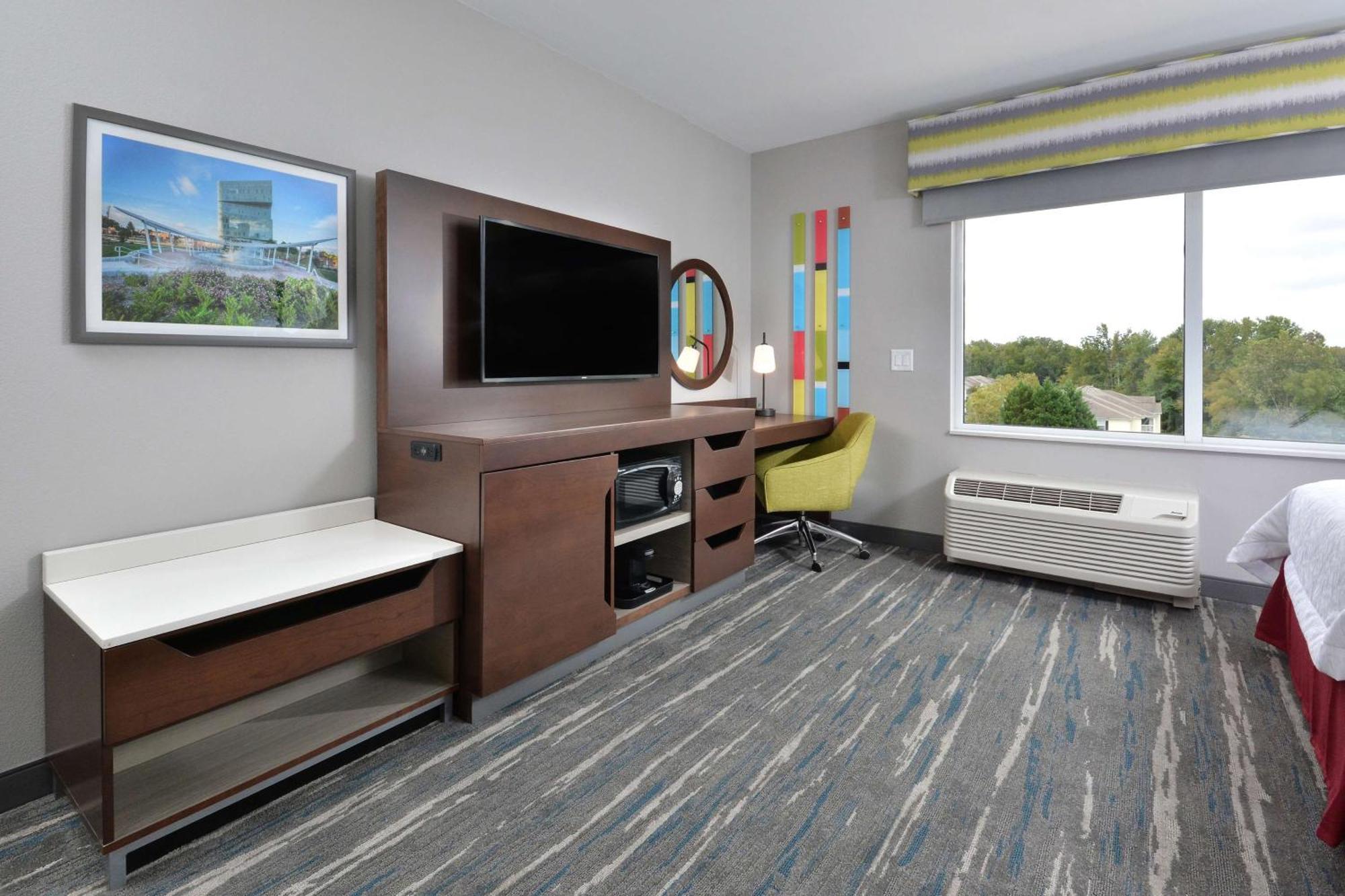 Hampton Inn & Suites Charlotte North I 485 Exteriör bild