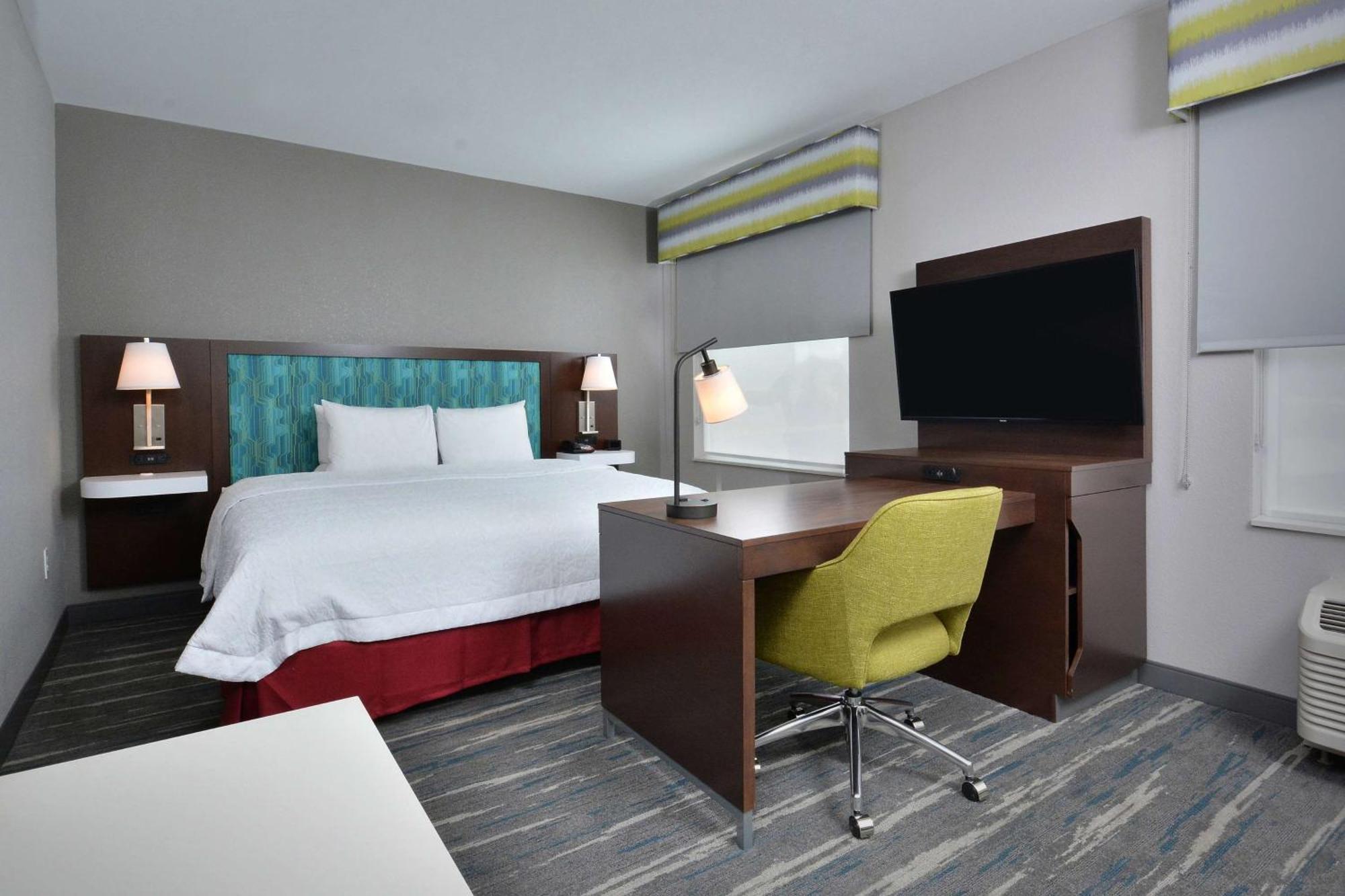 Hampton Inn & Suites Charlotte North I 485 Exteriör bild