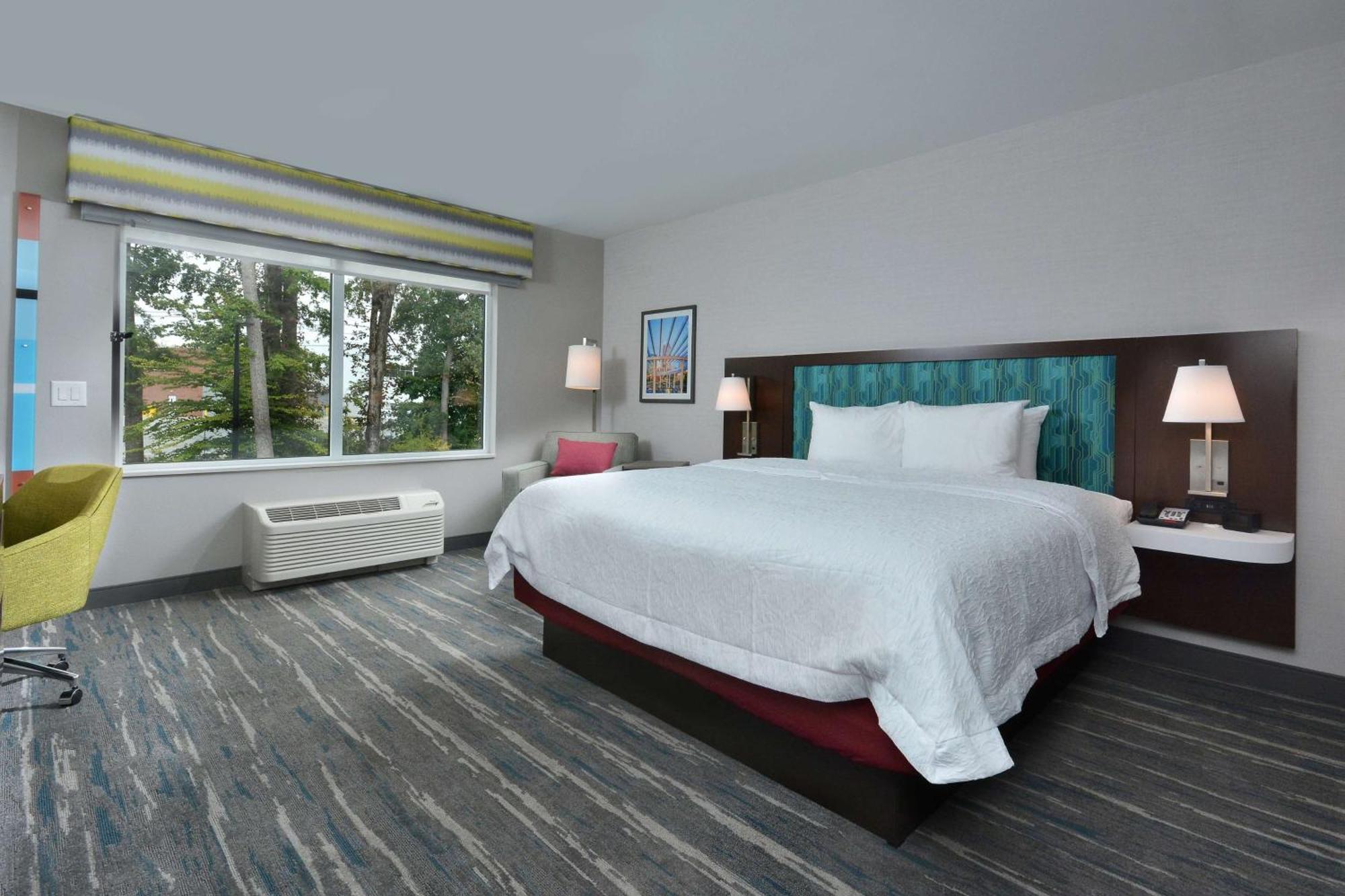 Hampton Inn & Suites Charlotte North I 485 Exteriör bild