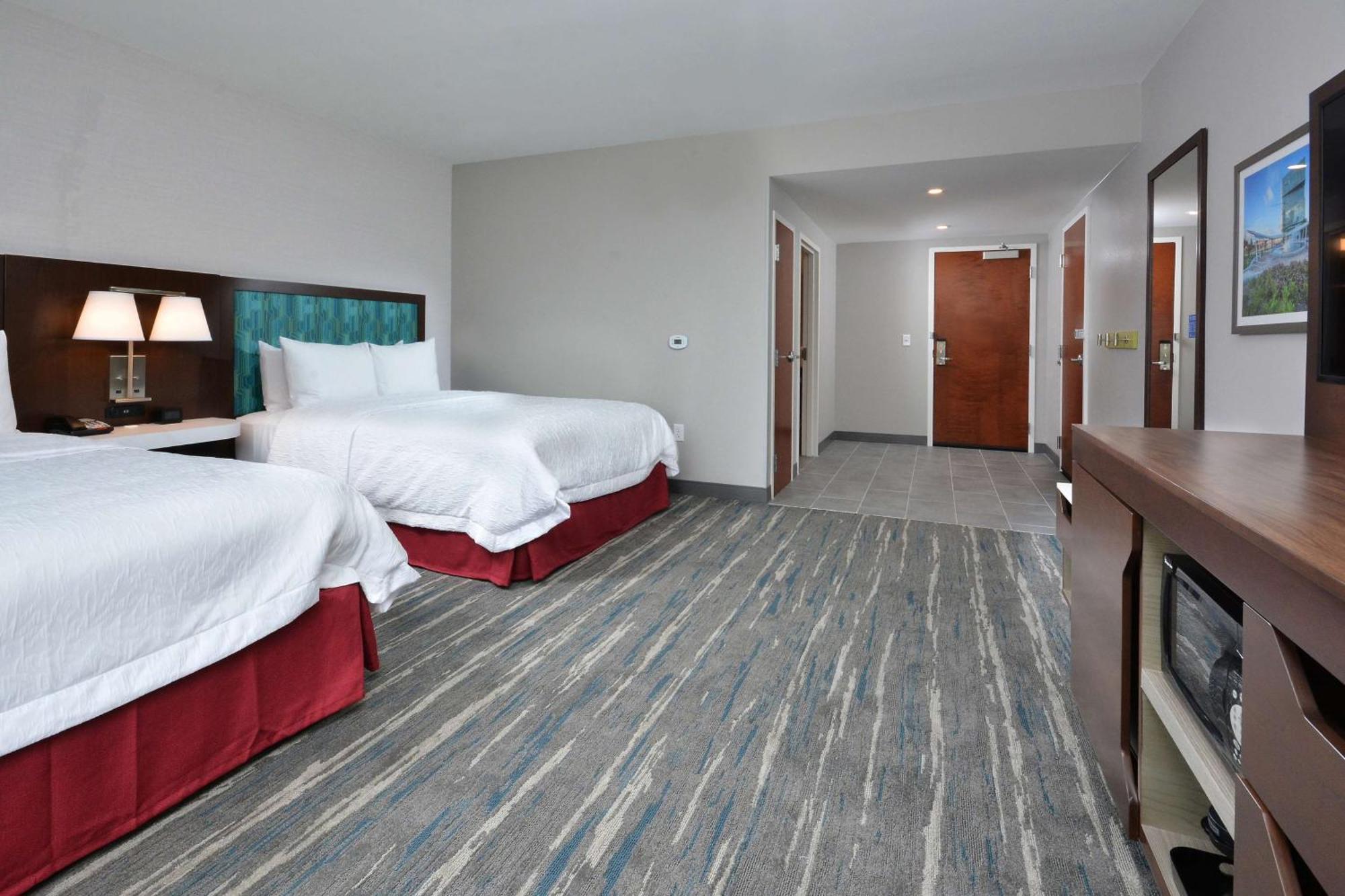 Hampton Inn & Suites Charlotte North I 485 Exteriör bild